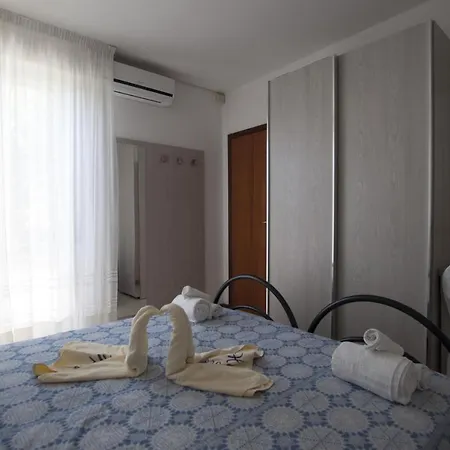 Hotell Carillon 3*